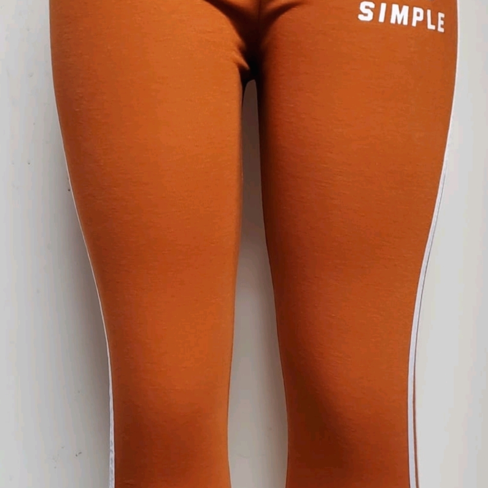 Striped leggings
